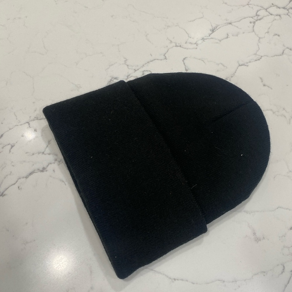 Carhartt Black Beanie - Picture 2 of 3